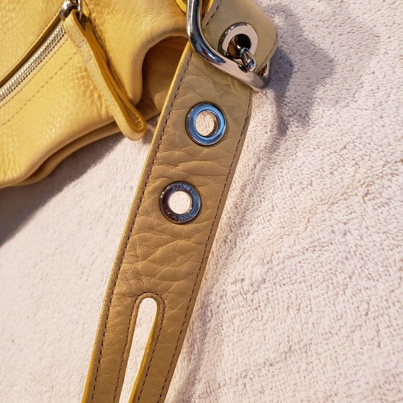 Coach Small Yellow Shoulder Bag - Picture 4 of 9